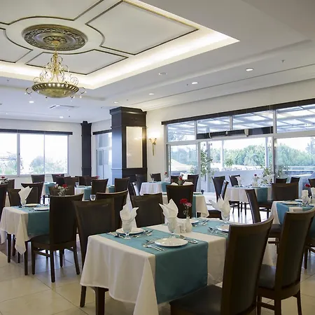 Hotel Club & Karaburun