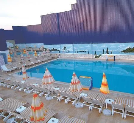 Club & Karaburun Hotel 5*
