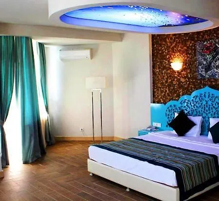 Club & Karaburun 5* Okurcalar