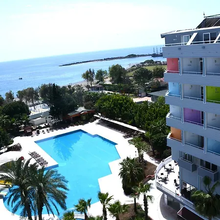 Club & Karaburun 5* Okurcalar
